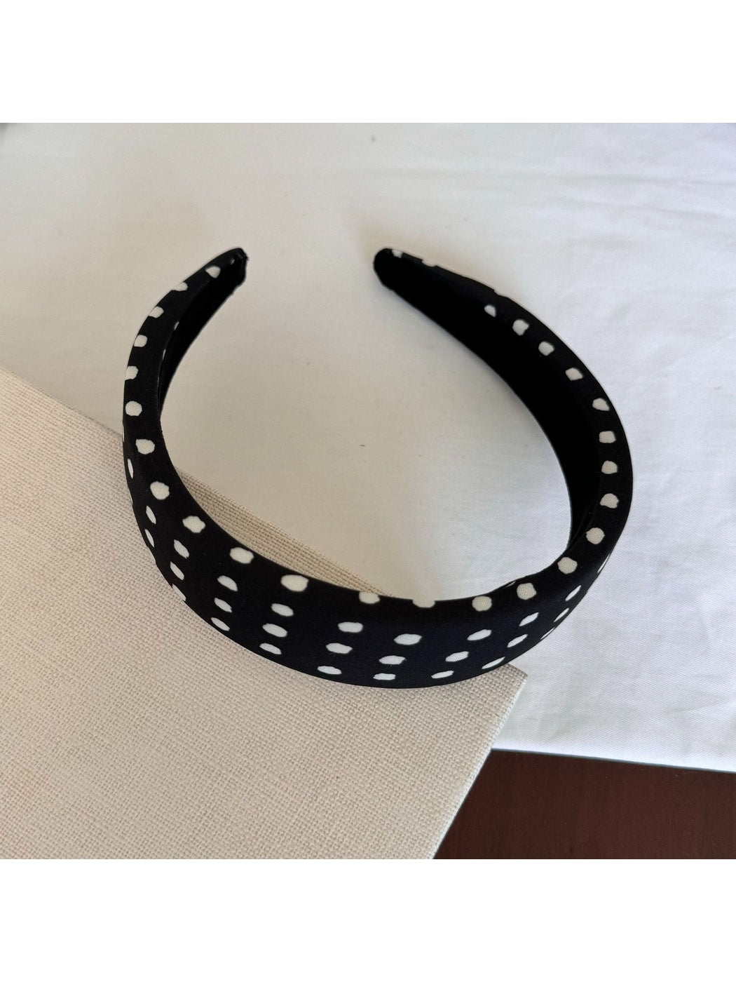 Gifty - Wide Polka Dot Fabric Covered Women's Headband