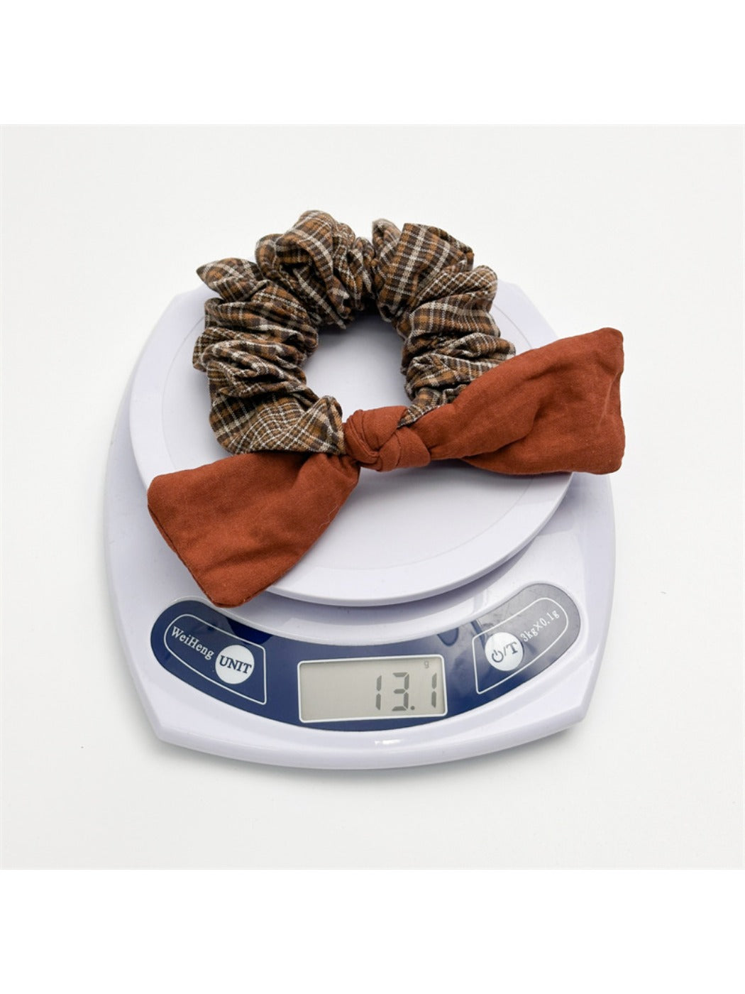 Gifty - Checkered Plaid Scrunchie Hair Tie