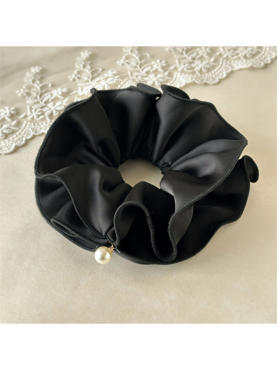 Gifty - Double-Stitched Satin Scrunchie