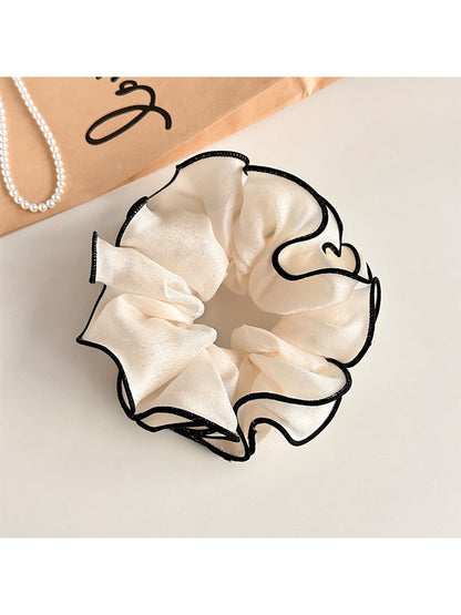 Gifty - Polyester Double Layer Luster Finish Scrunchie