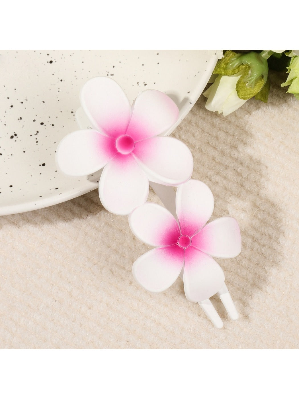 Beau - Colorful Flower Hair Clip