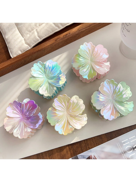 Beau - Gradient Frangipani-Shaped Hair Clip