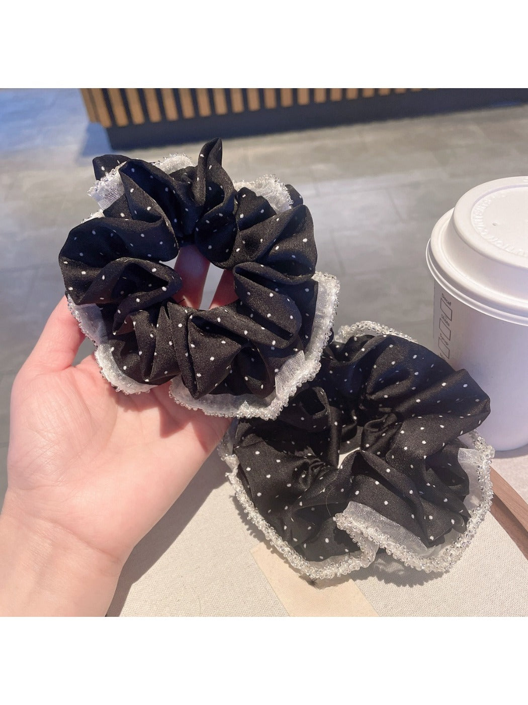 Gifty - Lace Trimmed Polka Dot Scrunchie