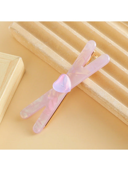 Beau - Chic Crisscross Hair Clip
