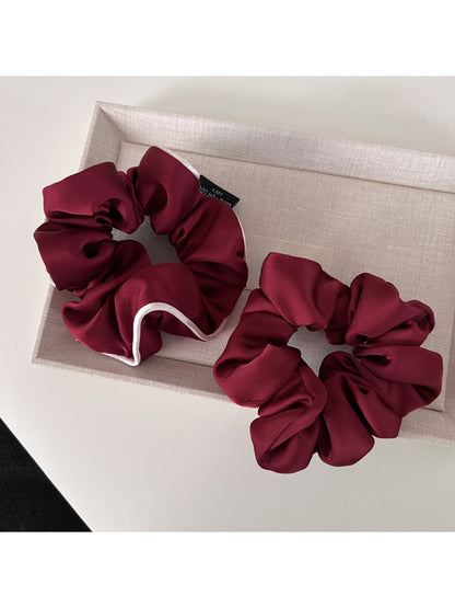 Gifty - Luxury Satin Scrunchie Hair Ties