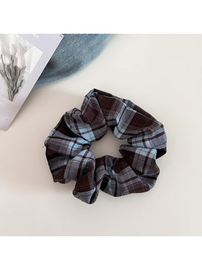 Gifty - Retro Plaid Fashion Scrunchie