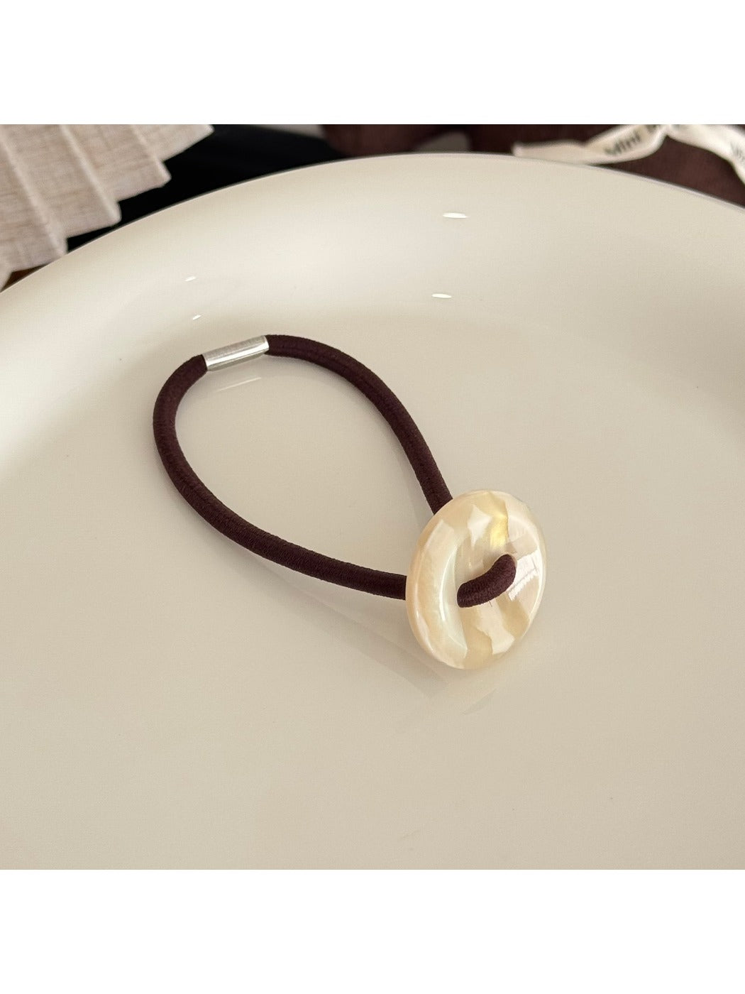 Gifty - Cute Button Hair Ties