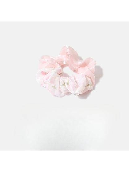 Gifty - Cute Floral Scrunchie Hair Tie