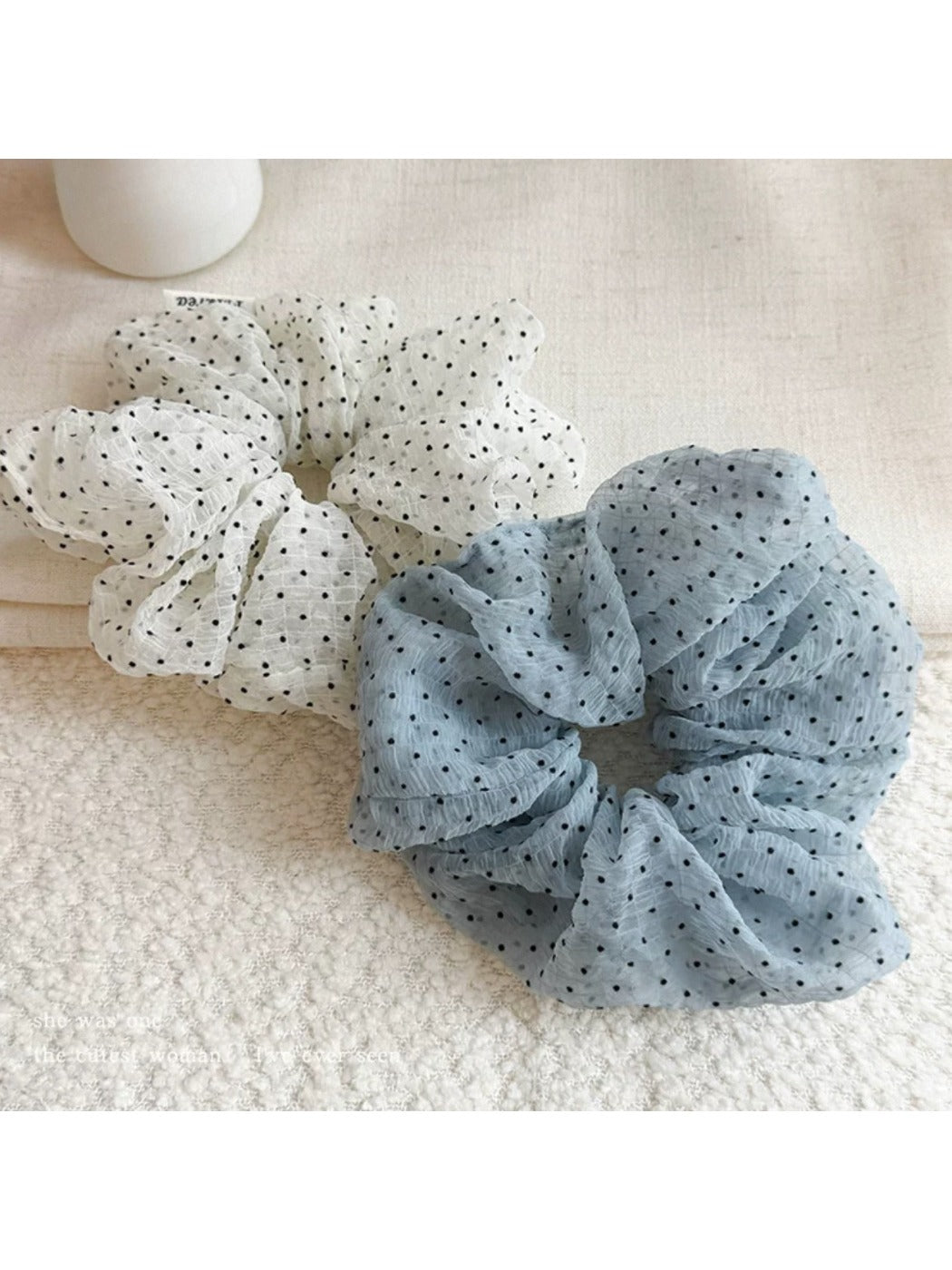 Gifty - Fresh Sweet Polka Dot Scrunchie