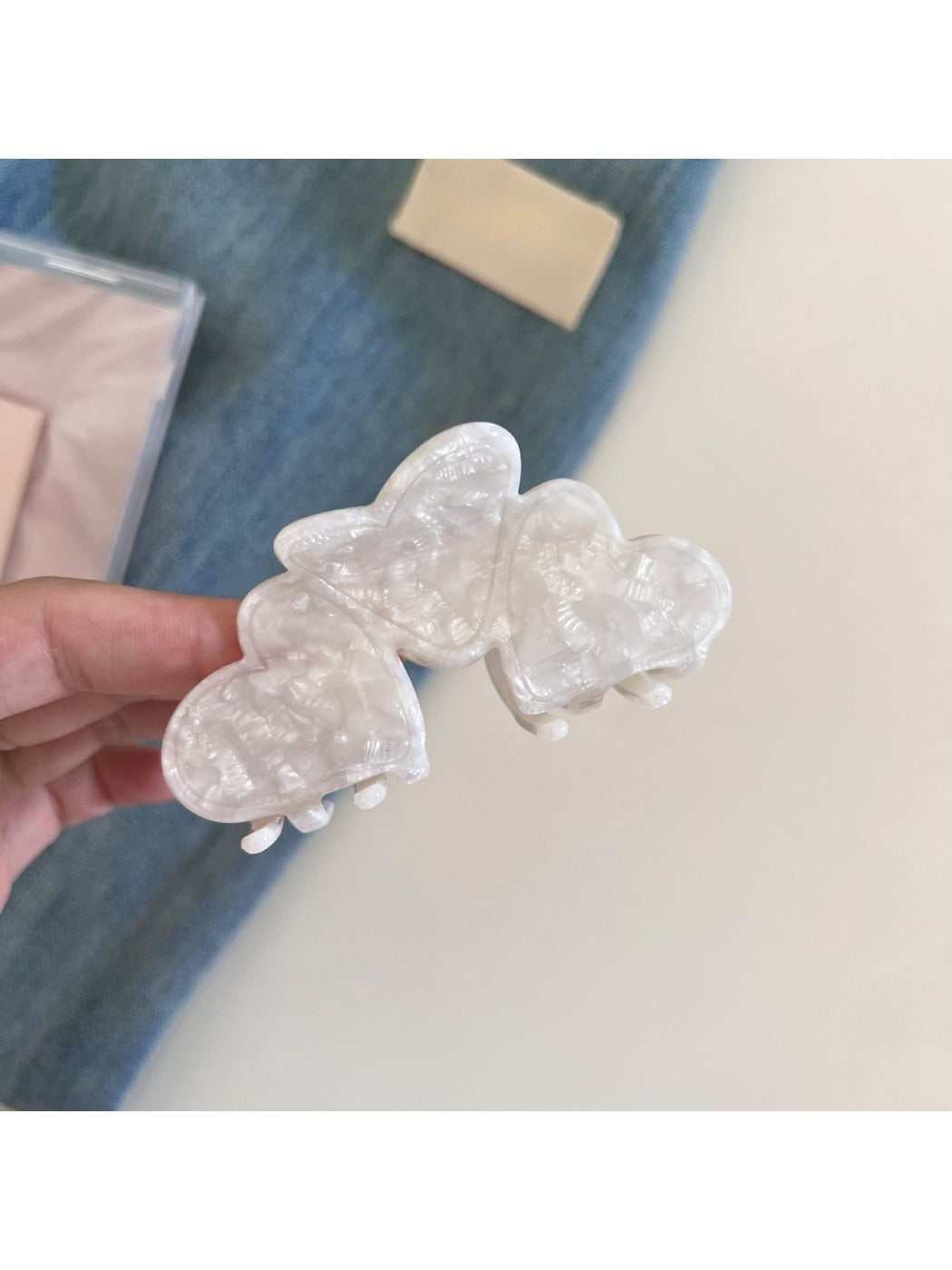 Beau - Sweet Heart-Shaped Cloud Clip