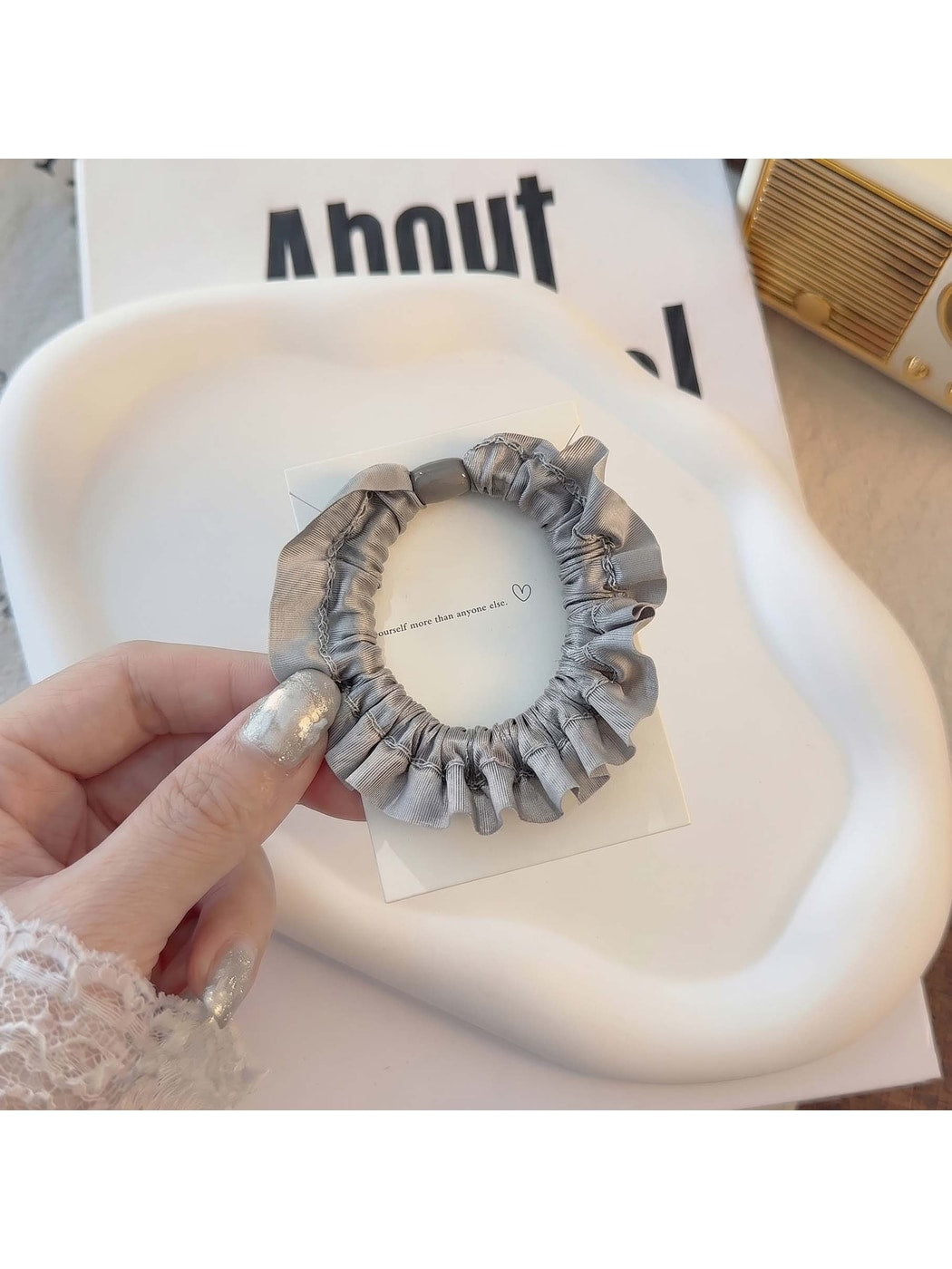 Gifty - High Elastic Ruffle Trim Decorative Hair Tie