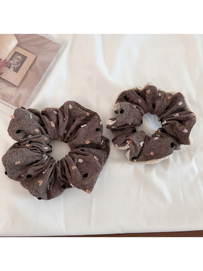 Gifty - Sweet Fashion Chic Scrunchie