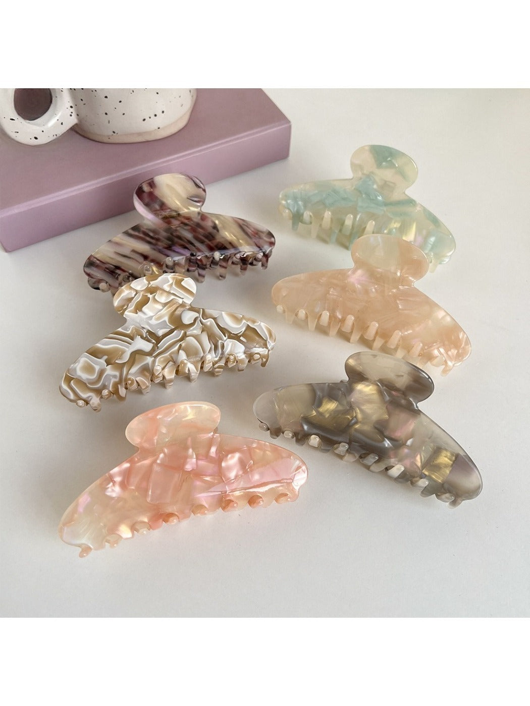 Beau - Dark Textured Hair Claw Clip