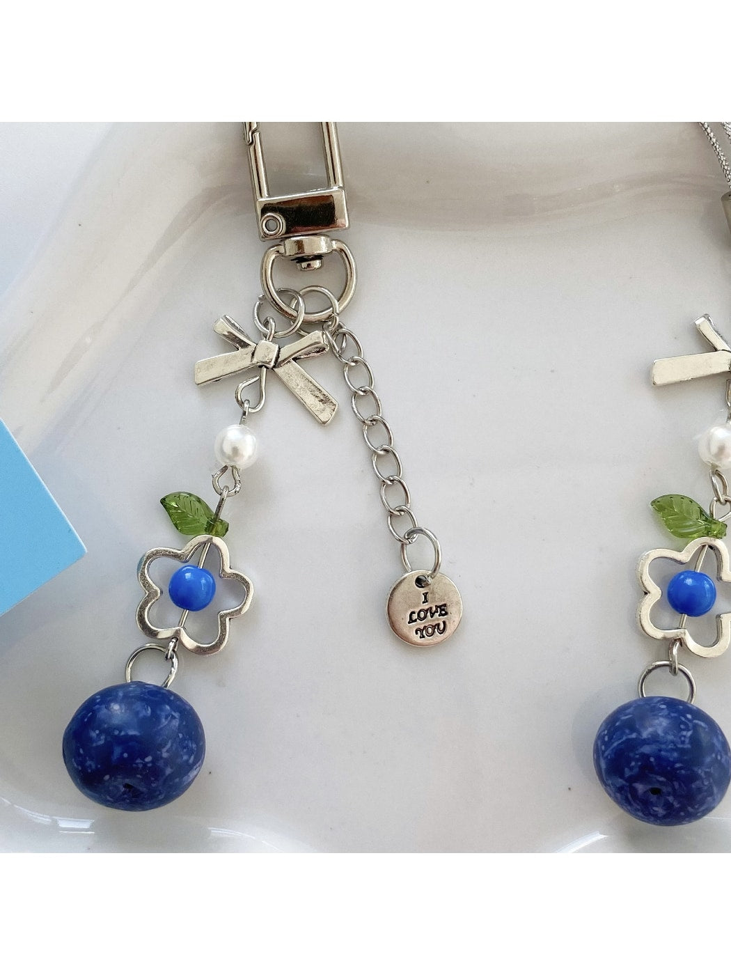 Keypus - Beaded Blueberry Flower Charm Alloy Keychain