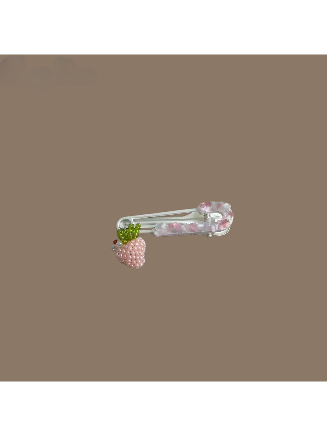 Beau - Strawberry Accent Side Bangs Hair Clip