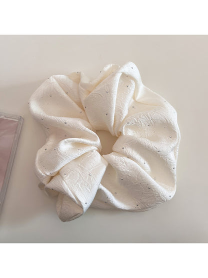 Gifty - Versatile Solid Color Satin Scrunchie