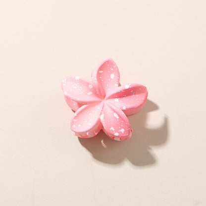 Beau - Gradient Petal Flower Hair Claw Clip