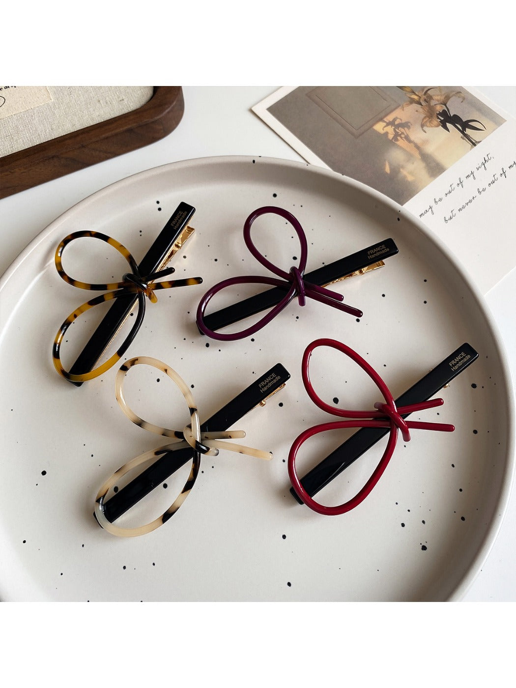 Beau - Openwork Bow Hair Clip