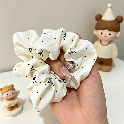 Gifty - Cute Polka Dot Polyester Fabric Scrunchie