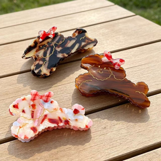 Beau - Bow Dog Design Scalloped Claw Clip
