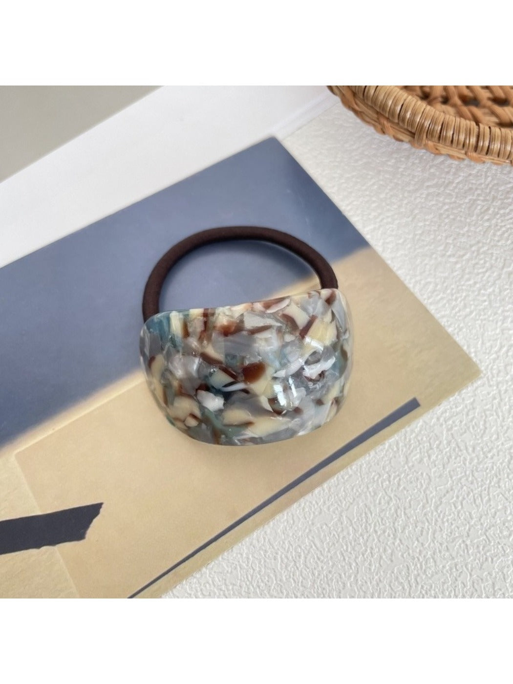 Gifty - Elegant Oval Shaped Hair Tie