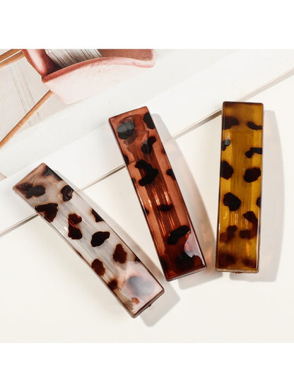 Beau - Retro Leopard Print Hair Clip
