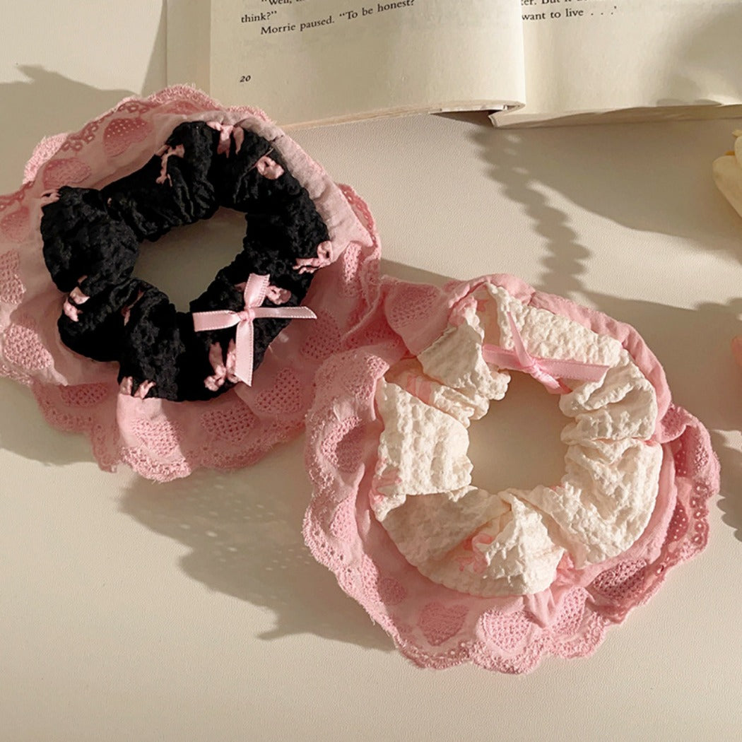 GIFTY - Lace Floral Bow Scrunchie