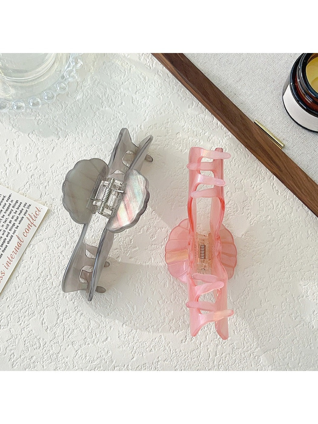 Beau - Minimalist Arch Hair Claw Clip