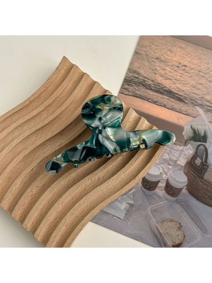Beau - Elegant Ombre Hair Claw Clip