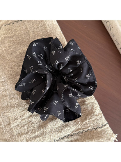 Gifty - Polyester Floral Print Everyday Scrunchie