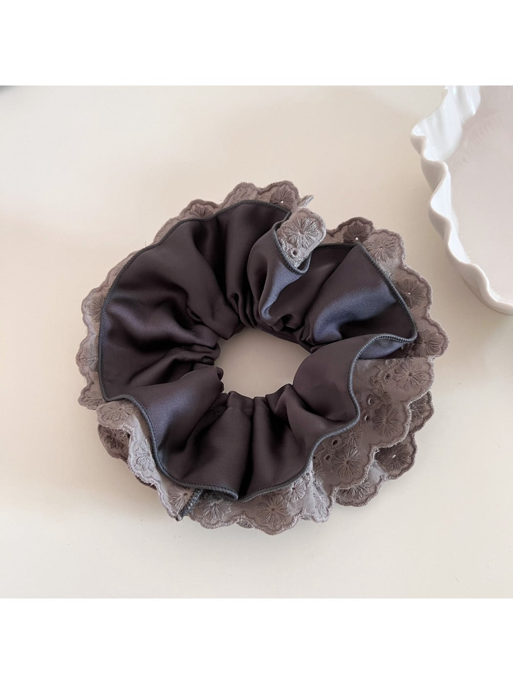 Gifty - Satin Lace Edge Pleated Scrunchie