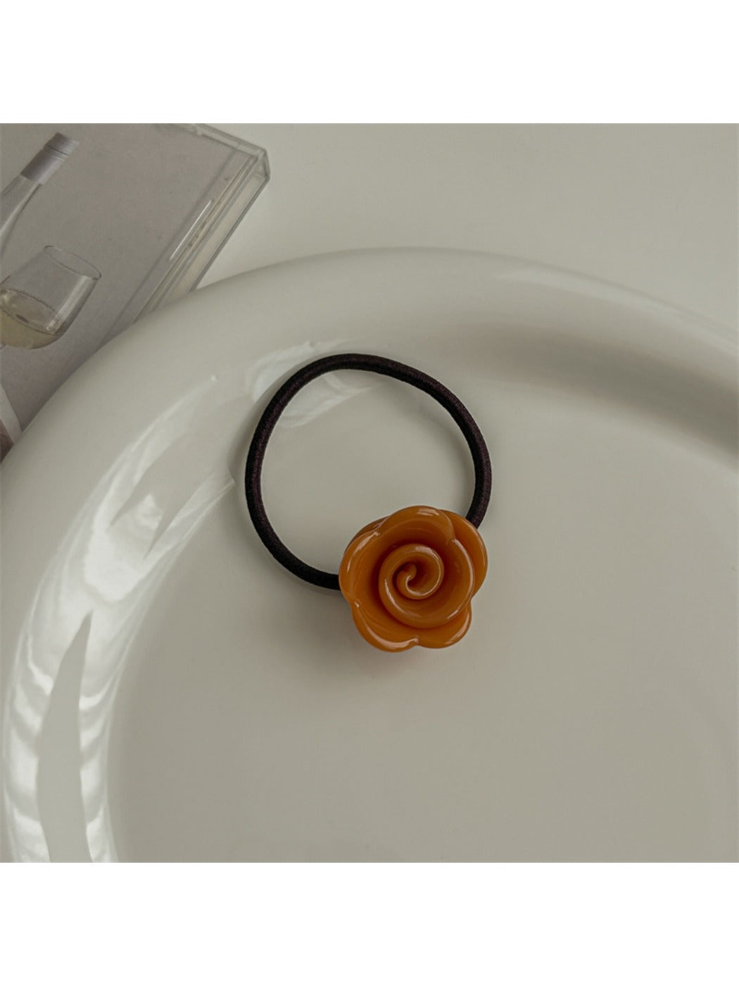 Gifty - Minimalist Rose Hair Tie