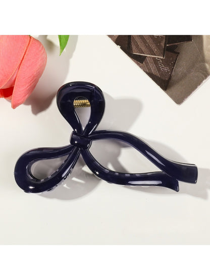 Beau - Large Hollow Out Bow Style Claw Clip