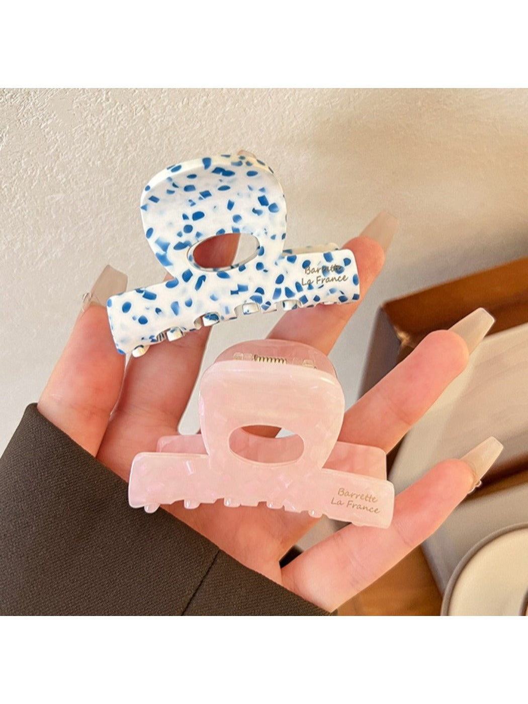 Beau - Elegant Hollow Out Hair Claw Clip