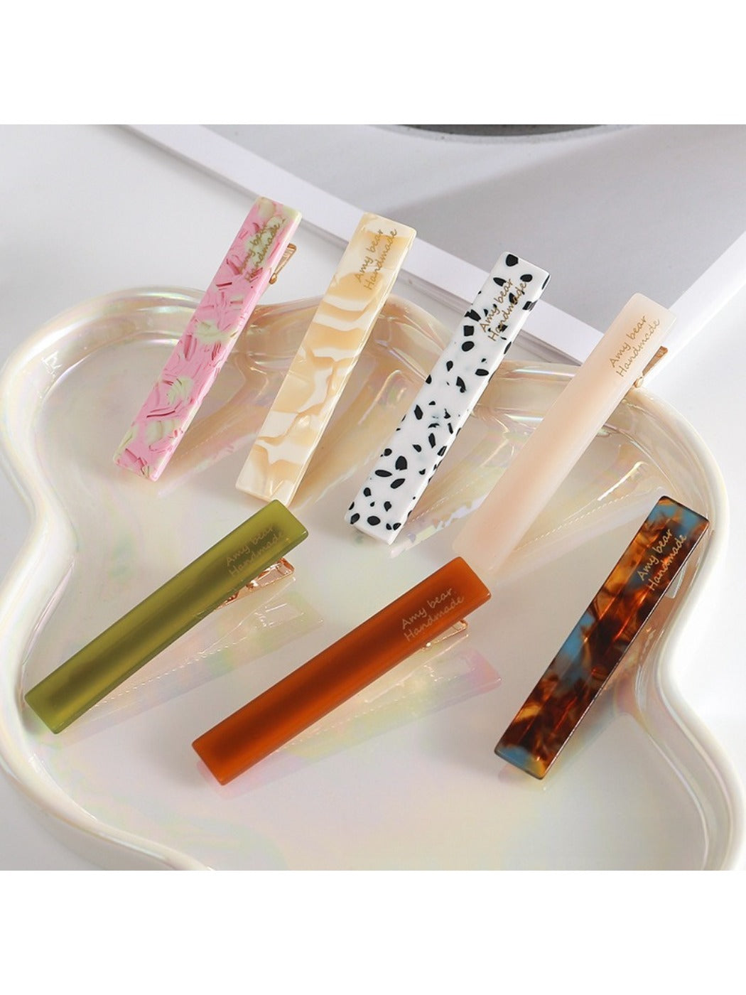 Beau - Minimalist Square Hair Clip
