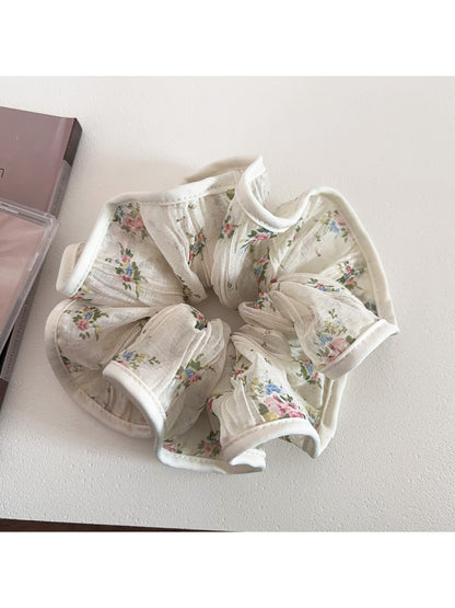 Gifty - Ruffled Small Floral Trim Scrunchie