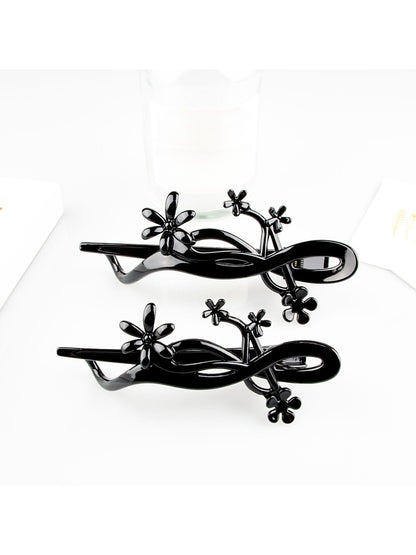 Beau - Chic Geometric Hair Claw Clip