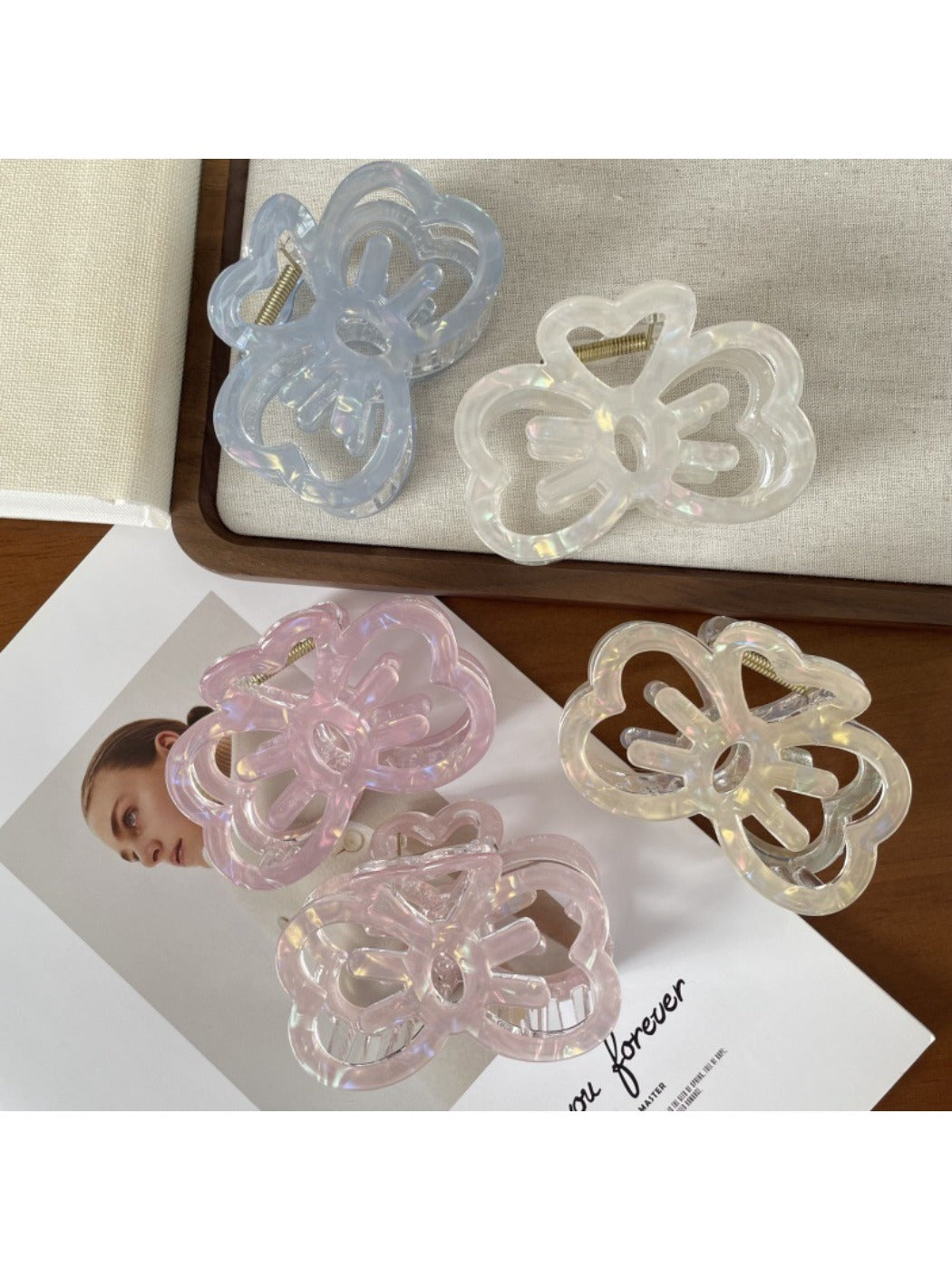 Beau - Charming Openwork Hair Clip