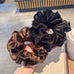 Gifty - Minimalist Solid Color Wave Scrunchies