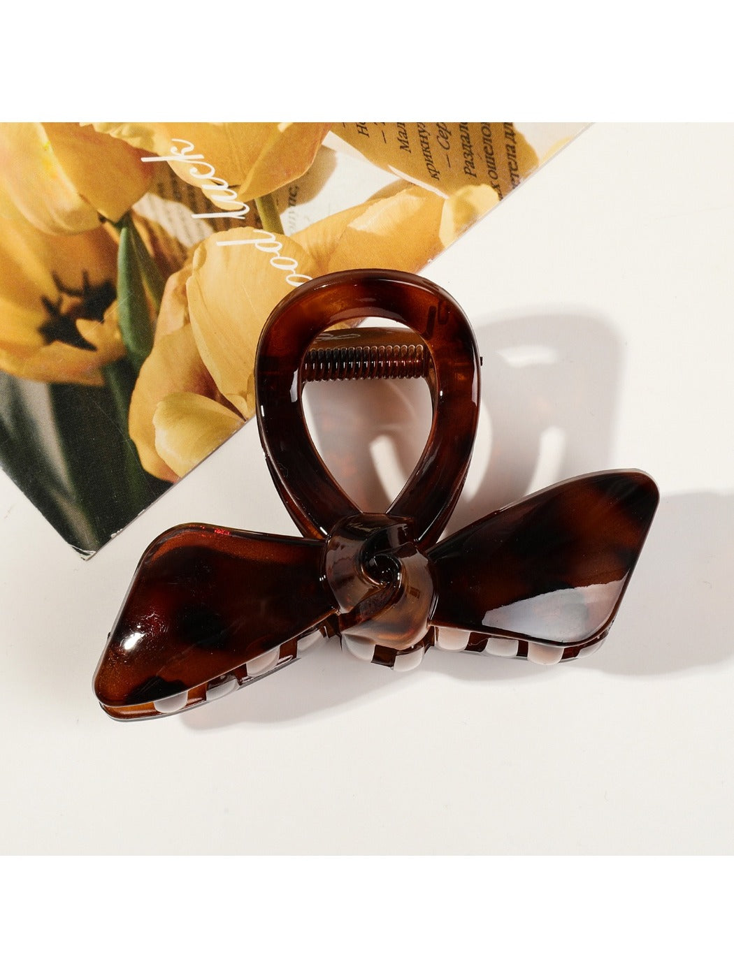 Beau - Leopard Print Bow Claw Clip