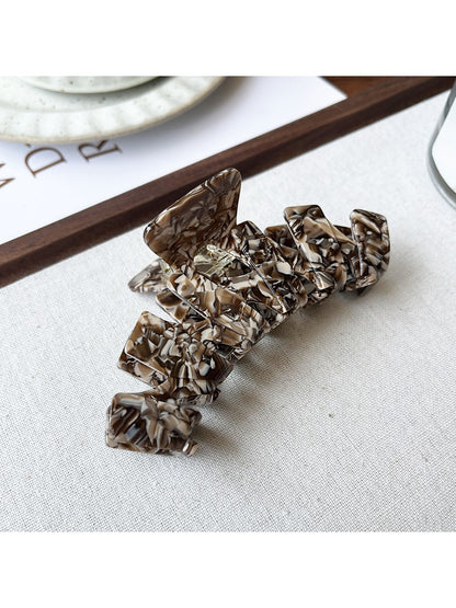 Beau - Modern Minimalist Ring Detail Hair Claw Clip