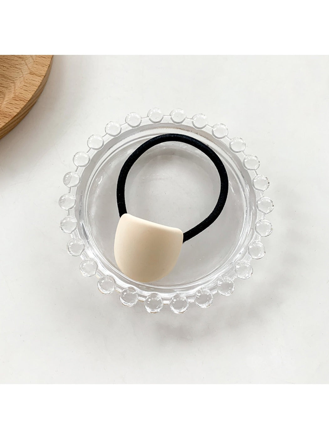 Gifty - Solid Color Curved Hair Tie