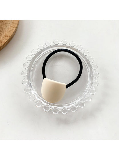 Gifty - Solid Color Curved Hair Tie