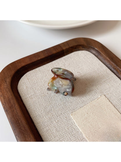Beau - Mini Minimalist Half Moon Hair Claw Clip