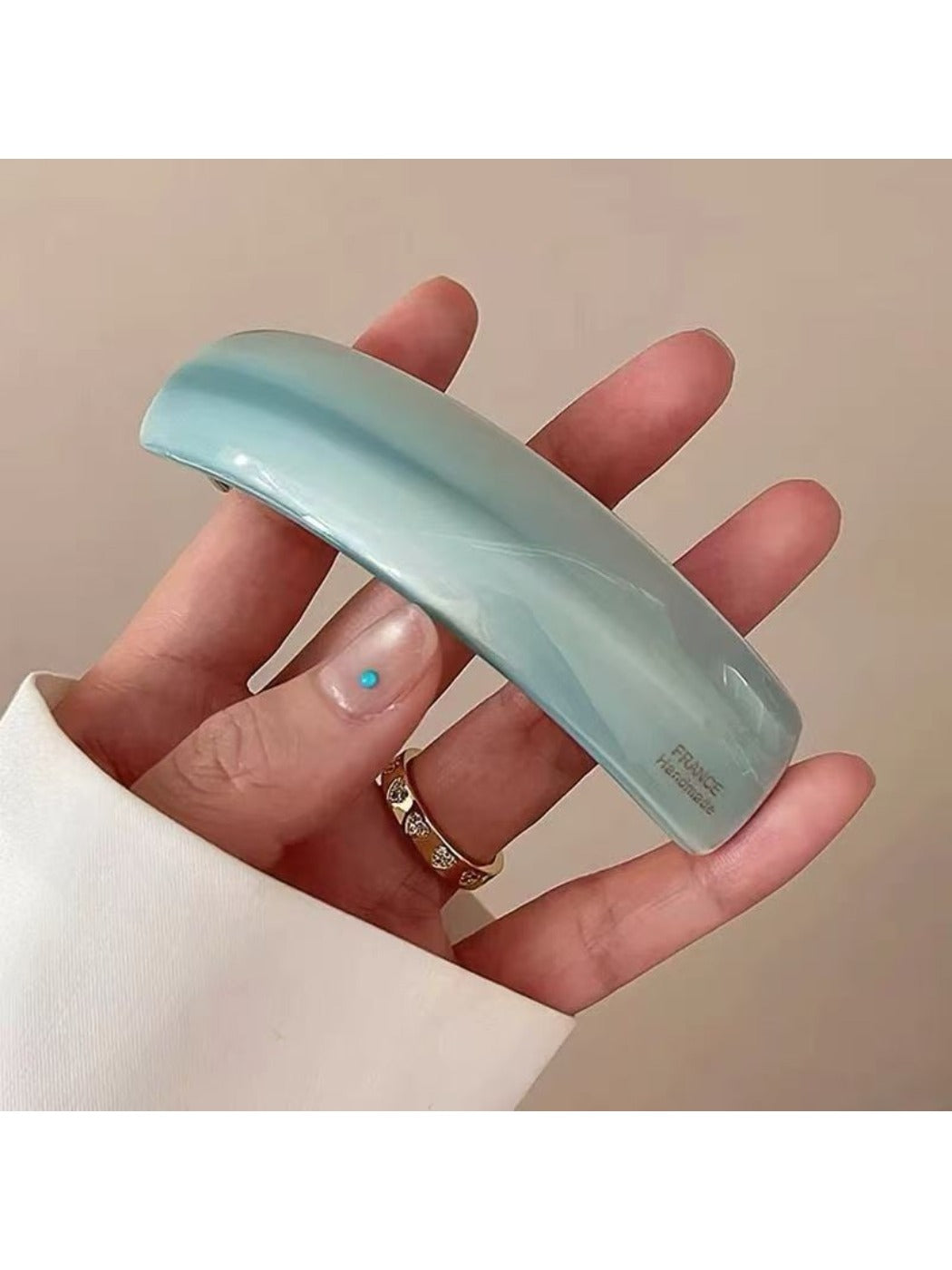 Beau - Elegant Rectangular Hair Clip