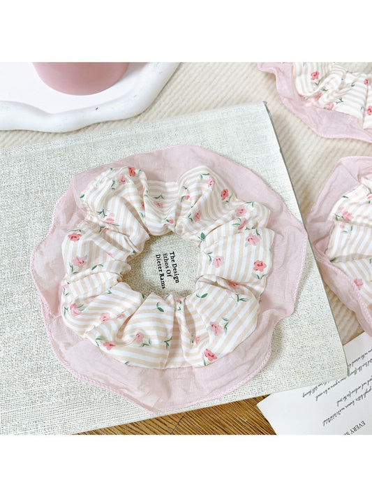 Gifty - Countryside Style Floral Hair Loop