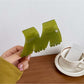 Beau - Minimalist M Shaped Hair Claw Clip