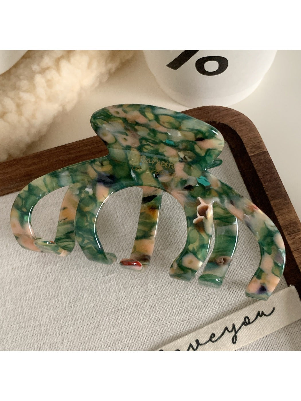 Beau - Maillard Oversized Hair Clip