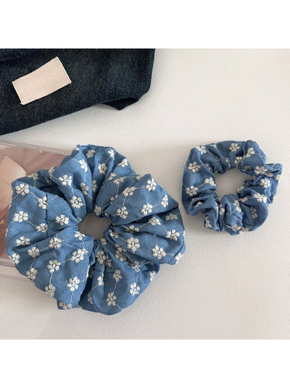 Gifty - Retro Blue Fashion Scrunchie