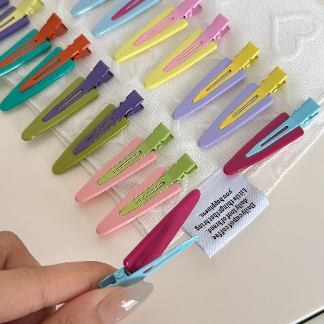 Beau - Cute Triangle No Crease Side Hair Clip